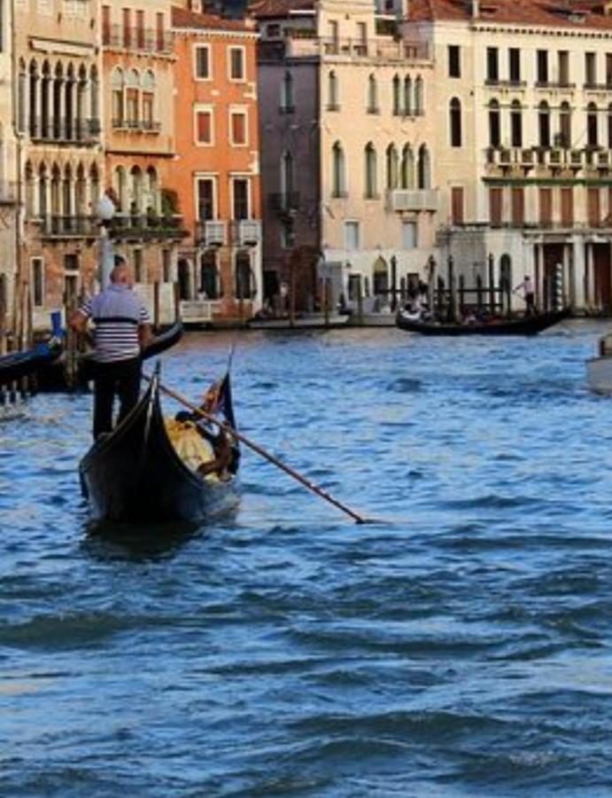 Venice Sanella * Mestre